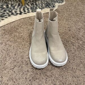 Soda Cream Ankle Booties